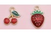 Pendentif emaillé fruits