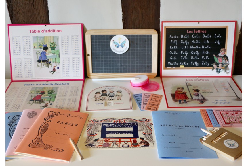 Kit Maîtresse école primaire