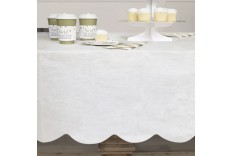 Nappe blanche bordure festonnées