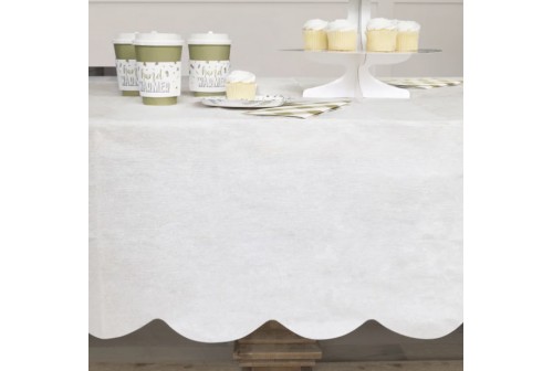 Nappe blanche bordure festonnées