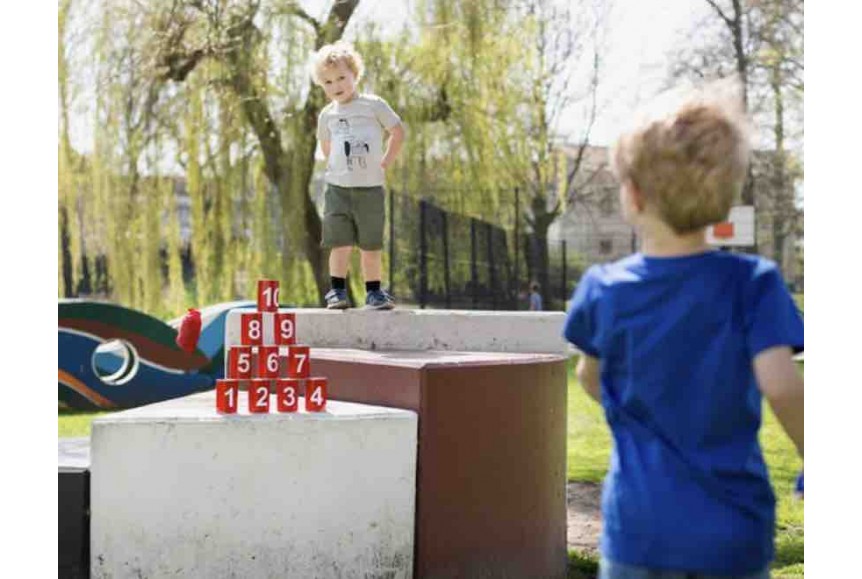 Jeu - Chamboule-tout Foot pour l'anniversaire de votre enfant